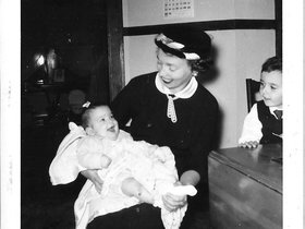 1953 Nov. 22nd - Mary, Aunt Ruth, Davy.jpg